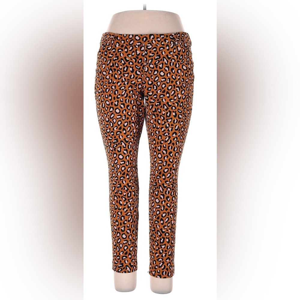 Old Navy leopard print pixie ankle size 6